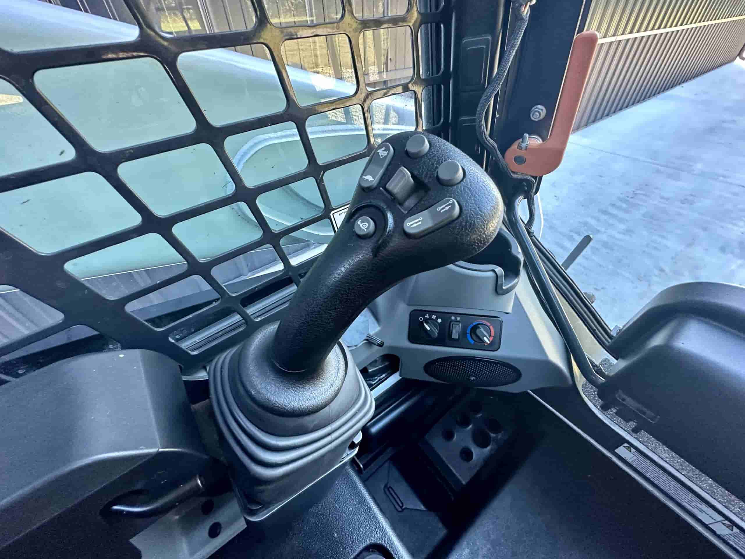 2020 BOBCAT S570
